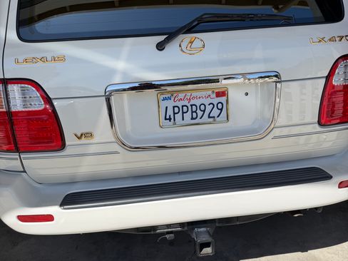 Used 2001 Lexus LX 470 4WD image 18