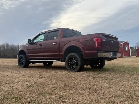 Used 2016 Ford F150 Lariat w/ Equipment Group 502A Luxury image 5