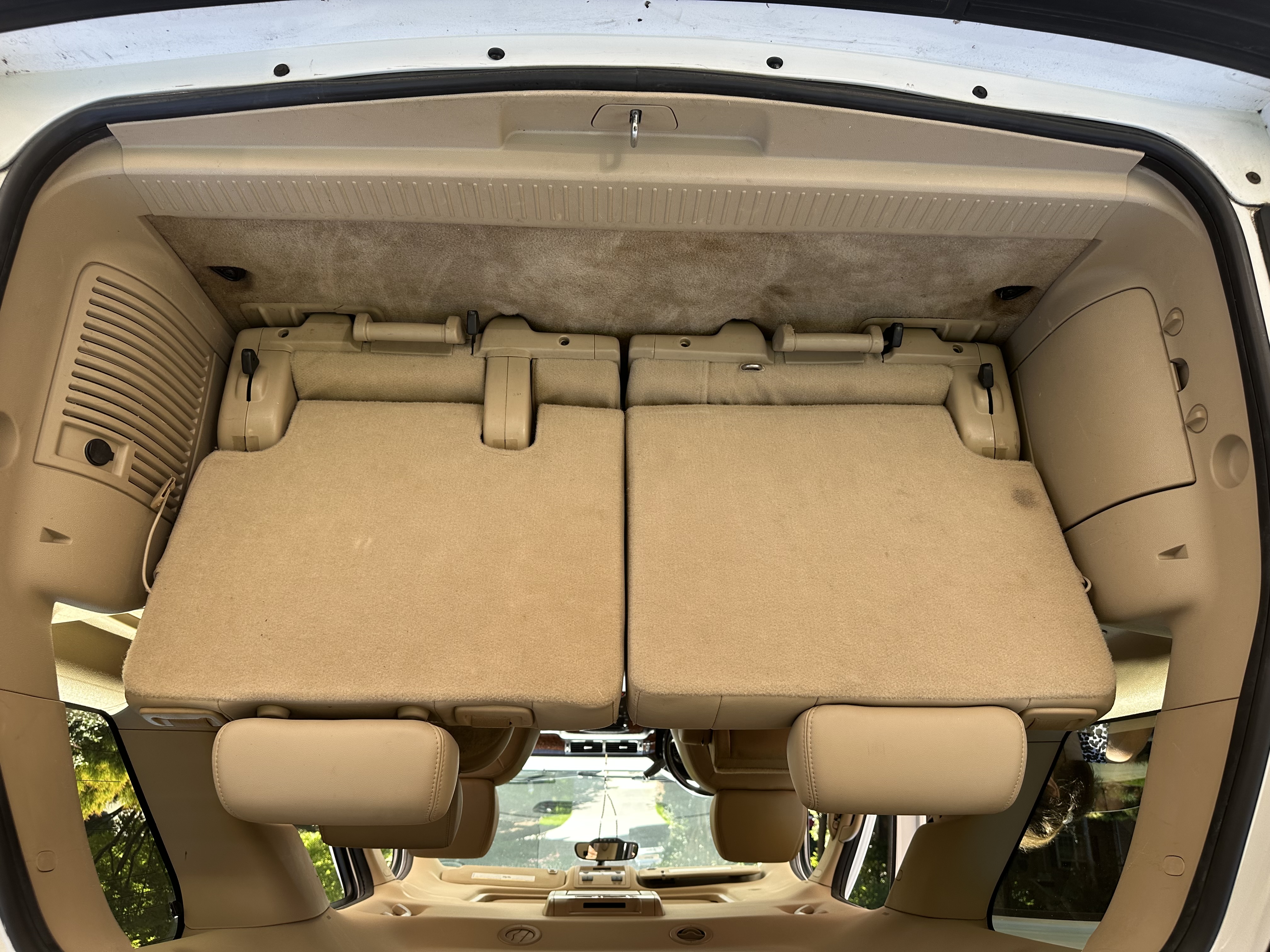 Used 2007 Chevrolet Tahoe LT w/ LT Preferred Equipment Group RWD image 25