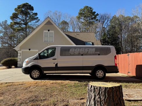 Used 2015 Ford Transit 350 XLT image 9