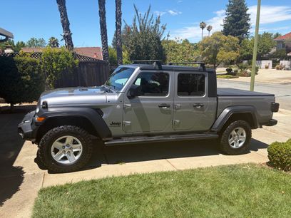 Used 2020 Jeep Gladiator Sport w/ Quick Order Package 24S