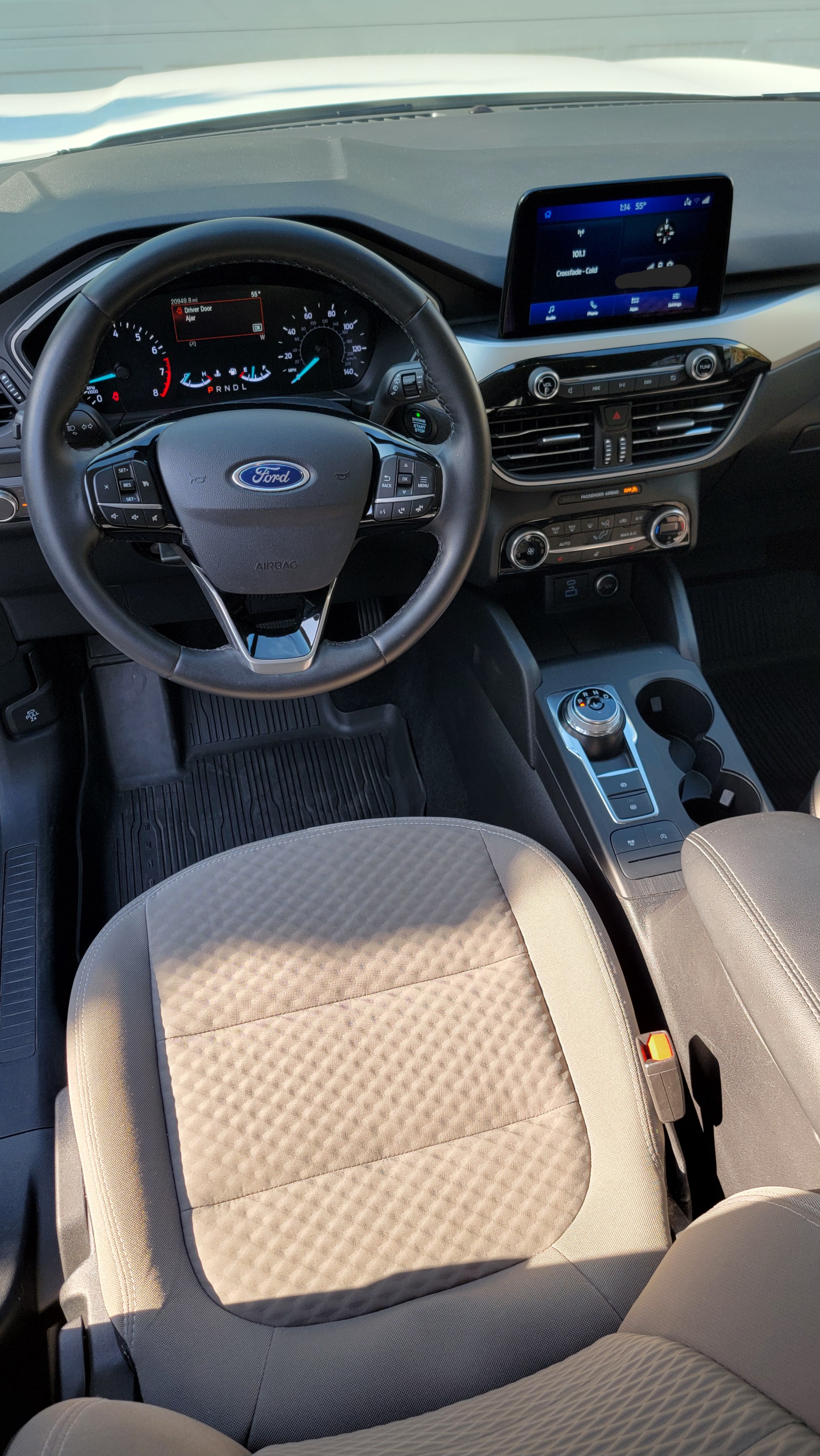 Used 2021 Ford Escape SE w/ Cold Weather Package AWD/4WD image 9