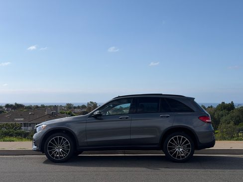 Used 2018 Mercedes-Benz GLC 300 image 9