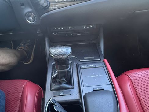 Used 2019 Lexus ES 350 F Sport w/ Accessory Package 2 FWD image 10