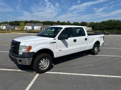 Used 2014 Ford F150 XL w/ XL Plus Package AWD/4WD image 1