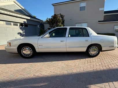 Used 1999 Cadillac De Ville Sedan w/ Comfort/Convenience Pkg