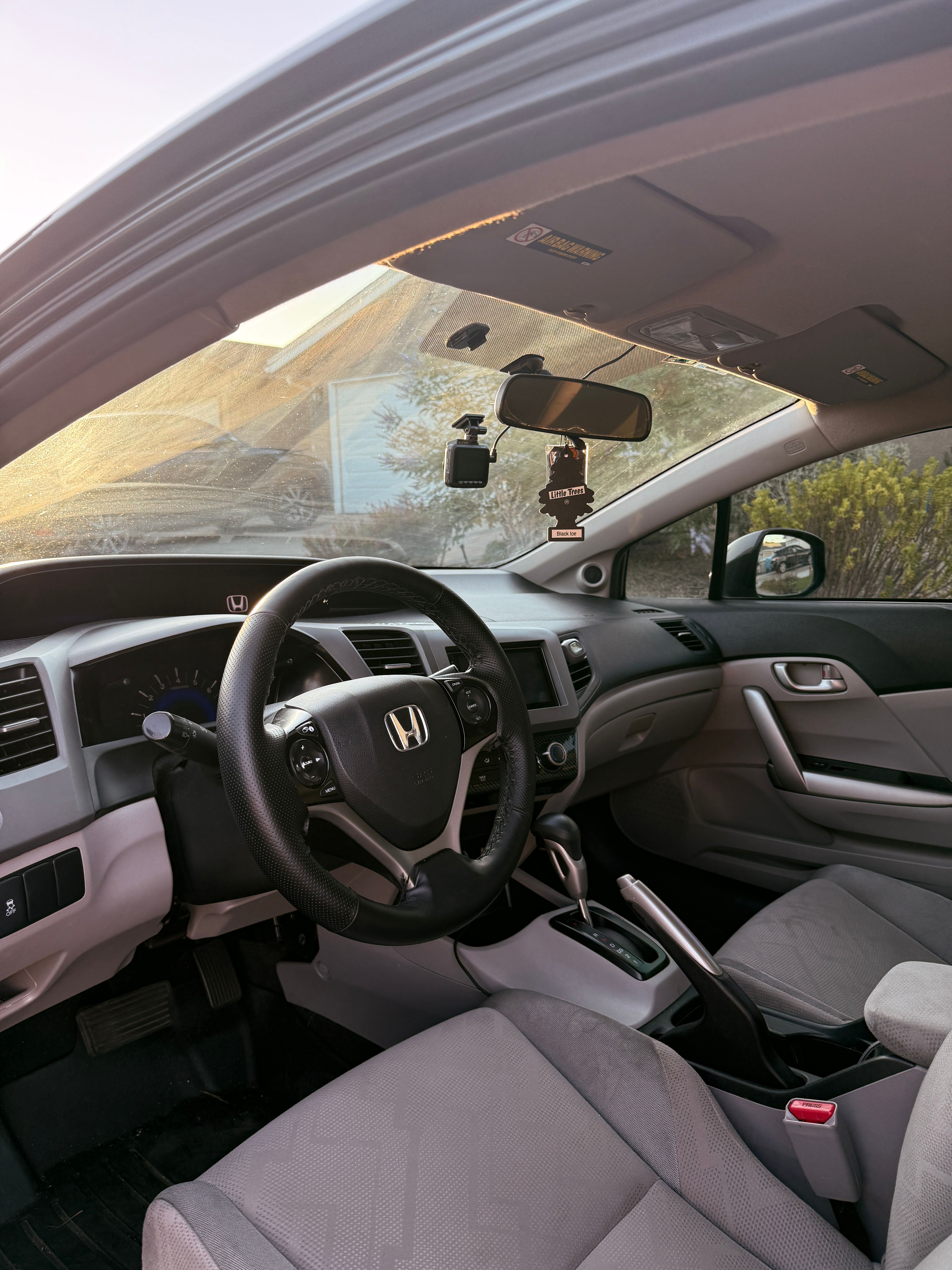 Used 2012 Honda Civic LX image 4