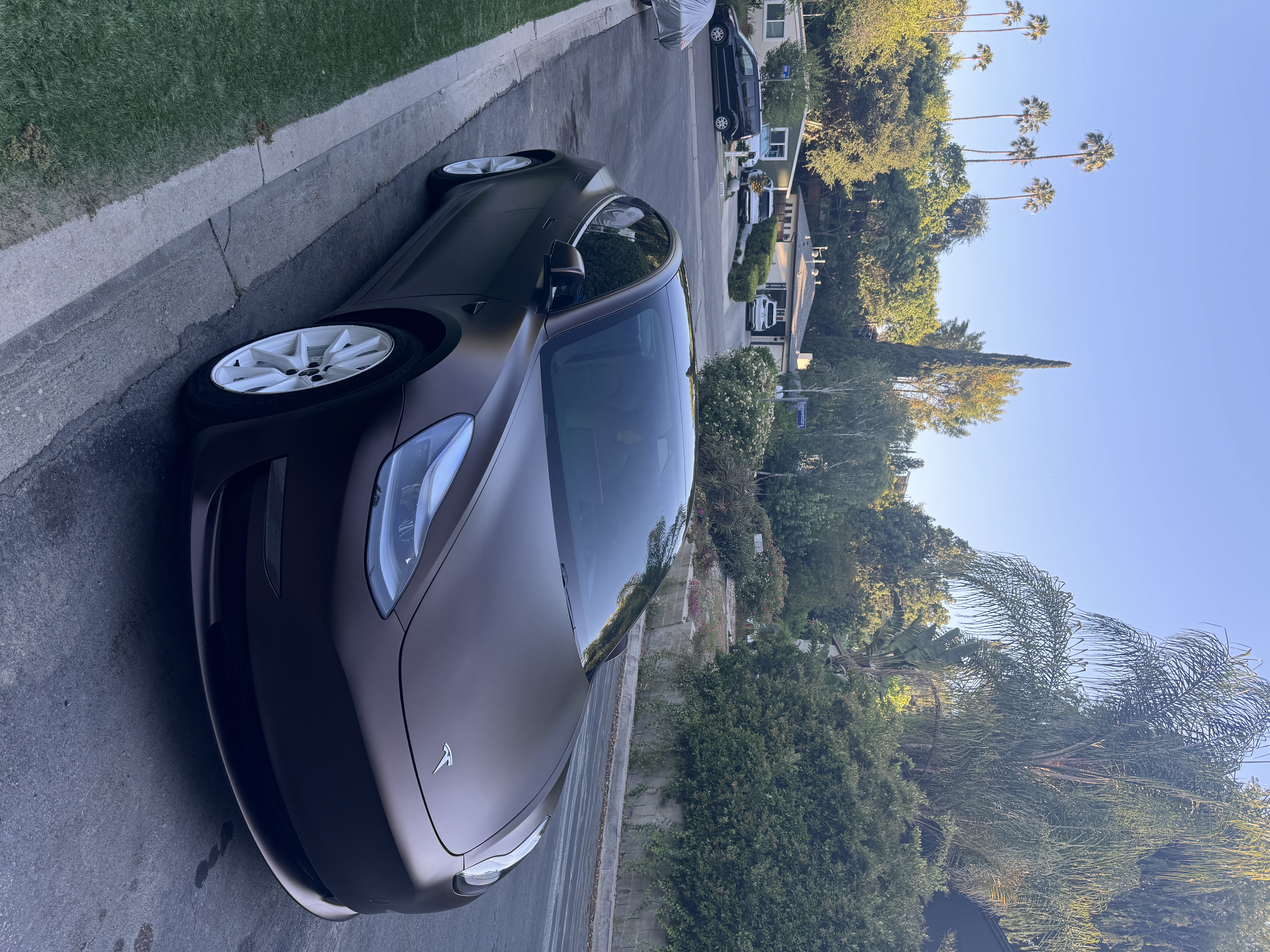 Used 2021 Tesla Model 3 Standard Range Plus RWD image 9