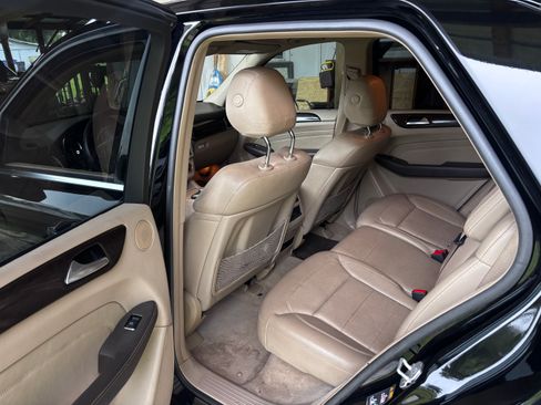 Used 2014 Mercedes-Benz ML 350 2WD image 8