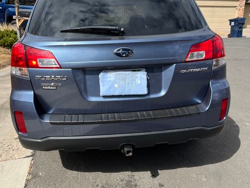 Used 2014 Subaru Outback 2.5i Premium image 5