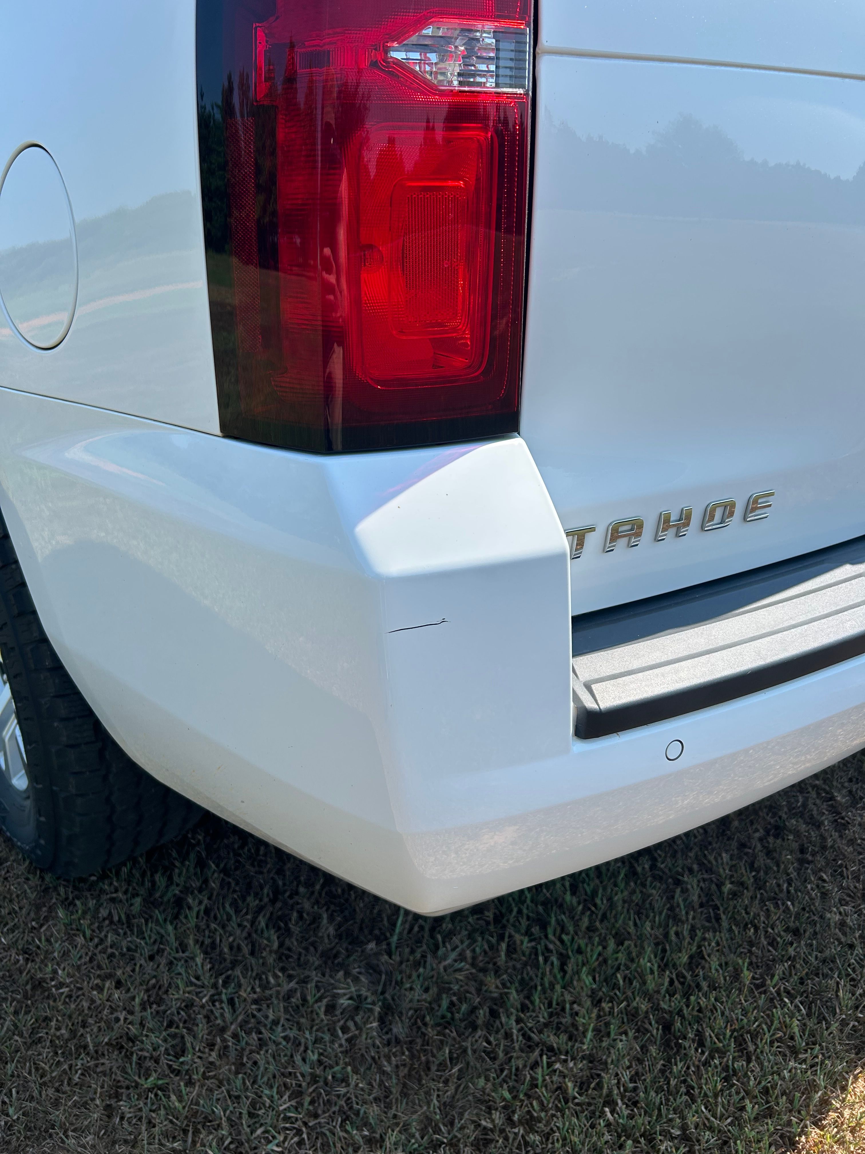 Used 2020 Chevrolet Tahoe LT w/ Luxury Package AWD/4WD image 27