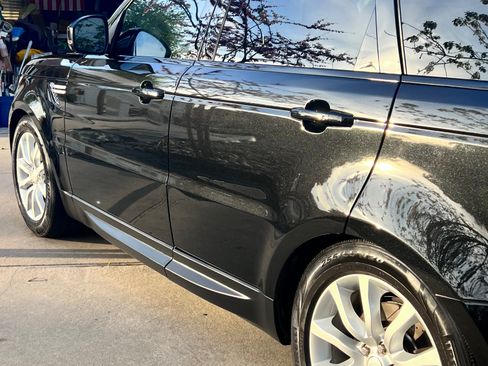 Used 2015 Land Rover Range Rover Sport HSE image 5