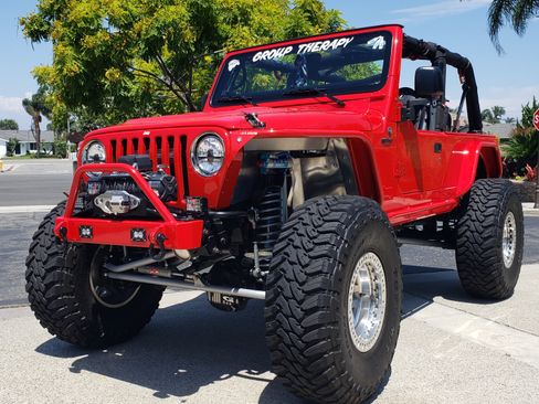 Used 2006 Jeep Wrangler Unlimited w/ Premium Audio Group image 10