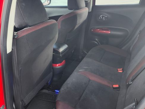 Used 2015 Nissan Juke SV w/ Technology Package image 11