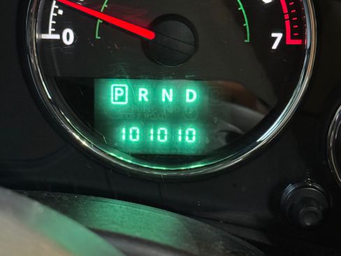 Used 2014 Jeep Wrangler Unlimited Sahara w/ Dual Top Group image 12