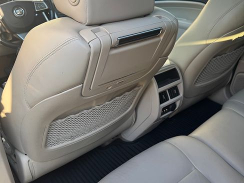 Used 2011 Cadillac SRX Performance image 12