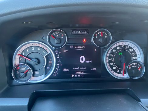 Used 2016 RAM 2500 Big Horn image 6