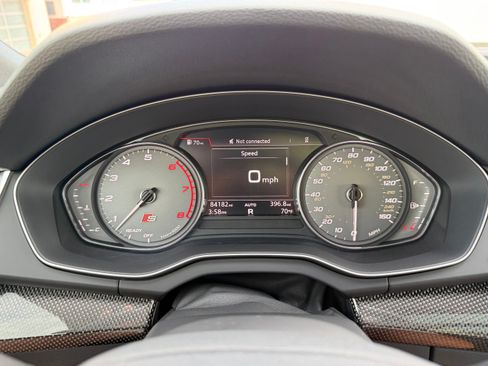 Used 2018 Audi SQ5 Premium Plus w/ S Sport Package image 9