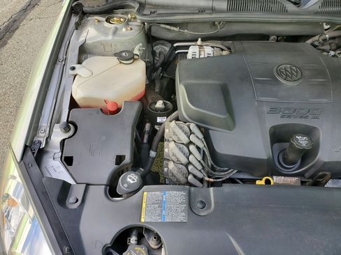 Used 2007 Buick Lucerne CX image 24