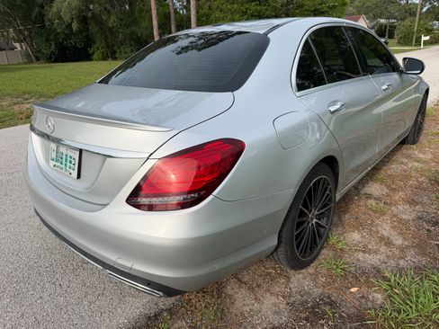 Used 2020 Mercedes-Benz C 300 Sedan image 13