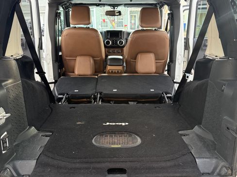 Used 2016 Jeep Wrangler Unlimited Sahara w/ Dual Top Group image 14