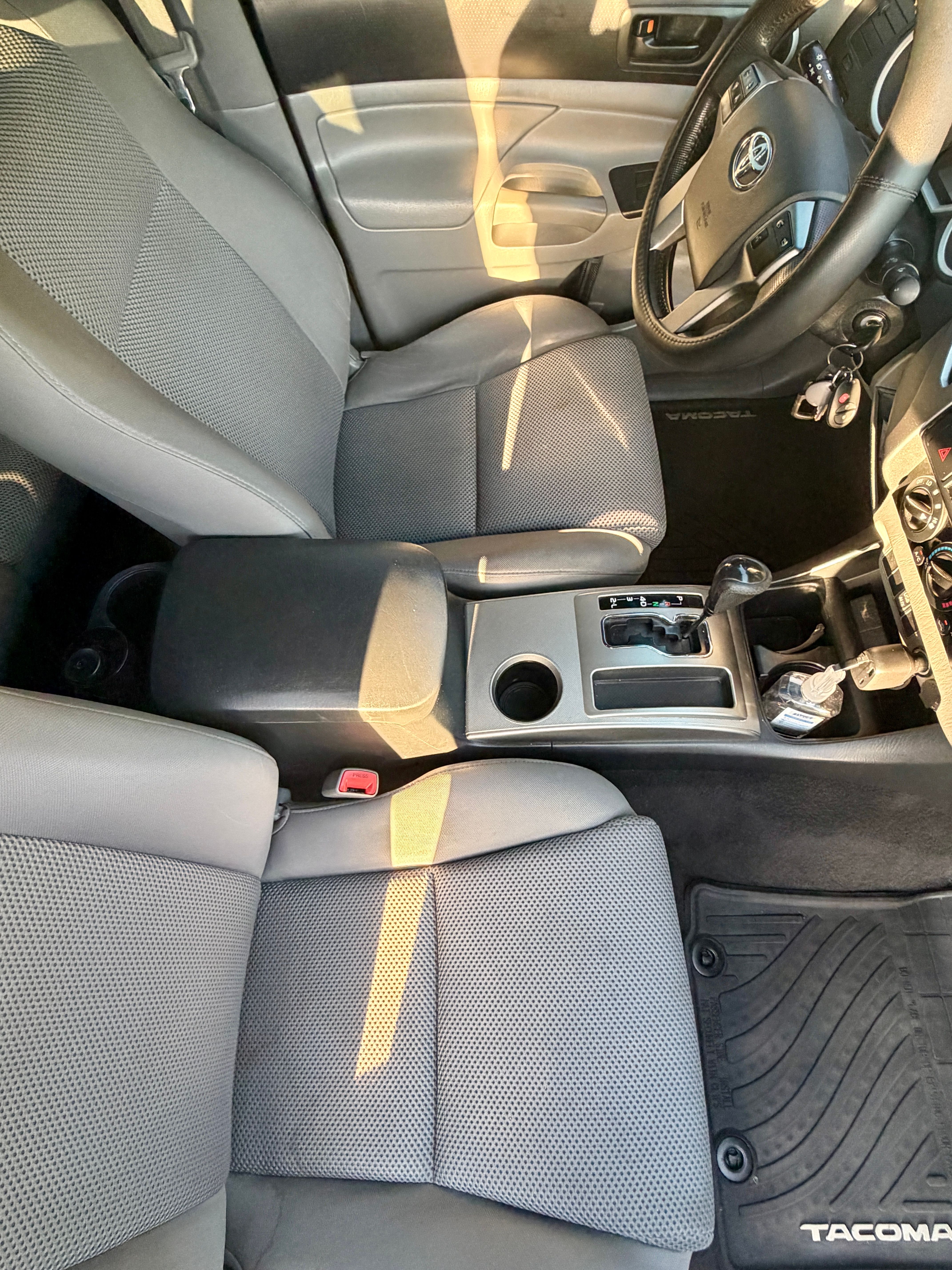Used 2013 Toyota Tacoma PreRunner w/ TRD Sport Pkg RWD image 11