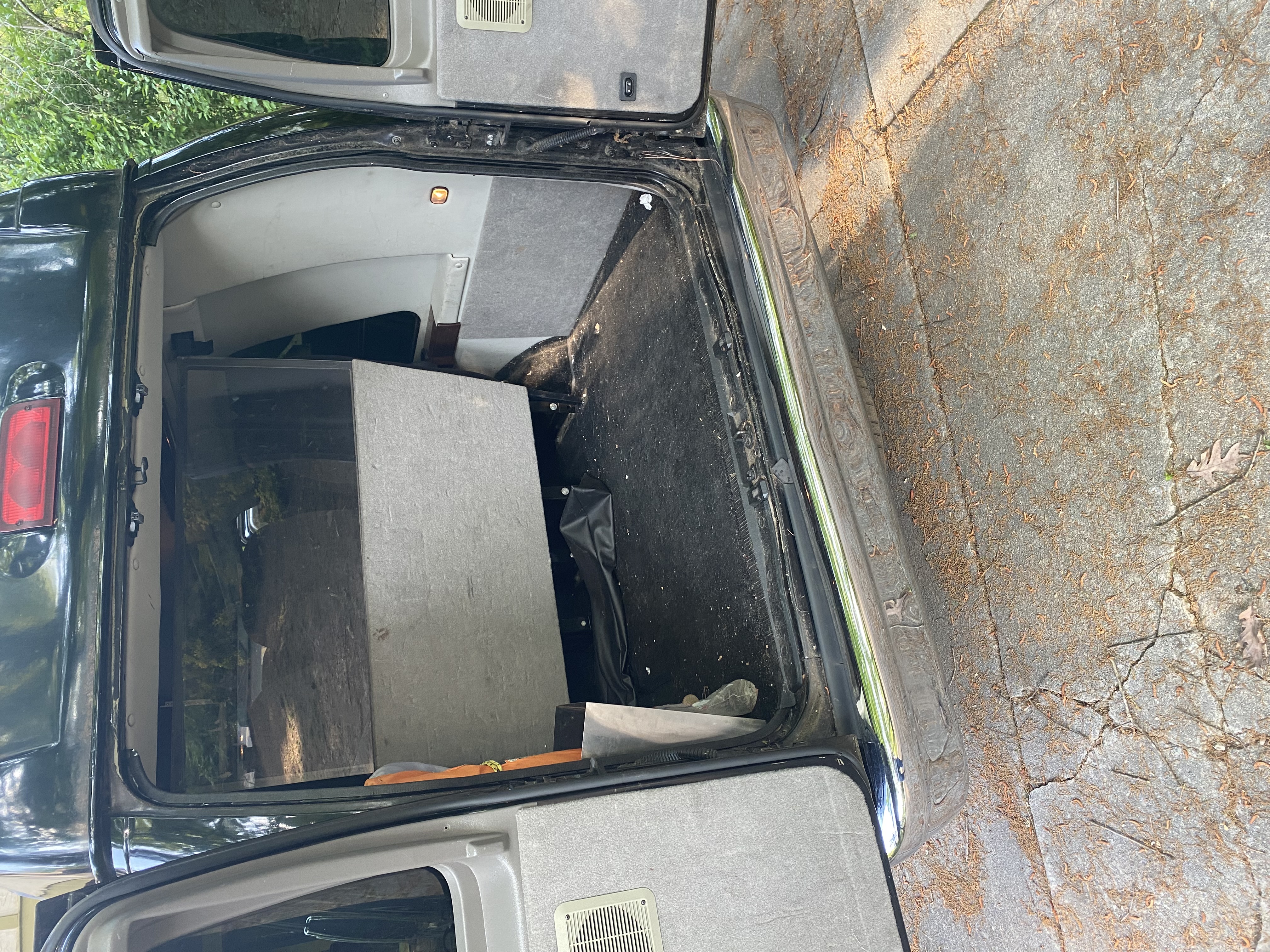Used 2009 Ford E-250 and Econoline 250 Extended RWD image 11