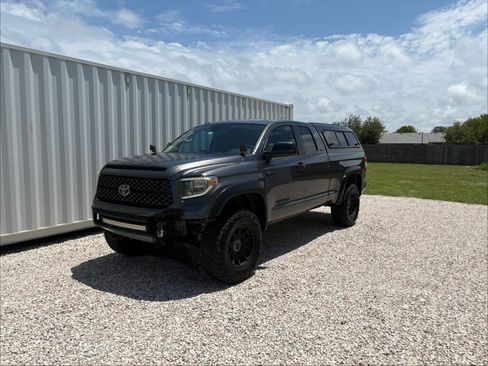 Used 2018 Toyota Tundra SR5 w/ TRD Off Road Package AWD/4WD image 1