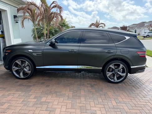 Used 2025 Genesis GV80 3.5T Prestige image 2