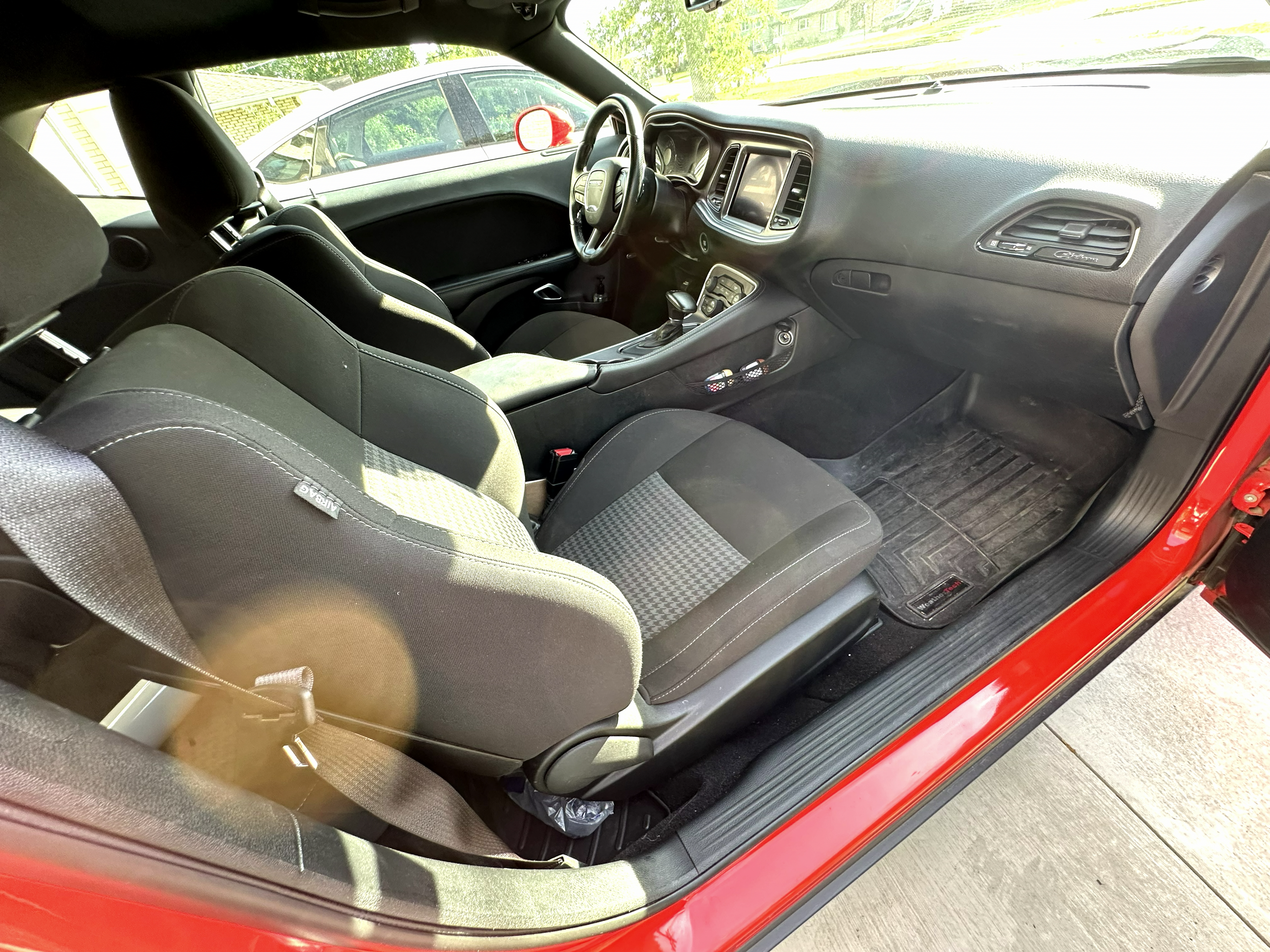 Used 2020 Dodge Challenger GT w/ Blacktop Package AWD/4WD image 11