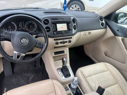 Used 2013 Volkswagen Tiguan SEL image 15