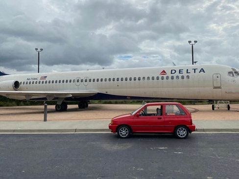 Used 1993 Ford Festiva L image 14