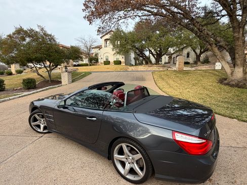 Used 2015 Mercedes-Benz SL 400 image 9