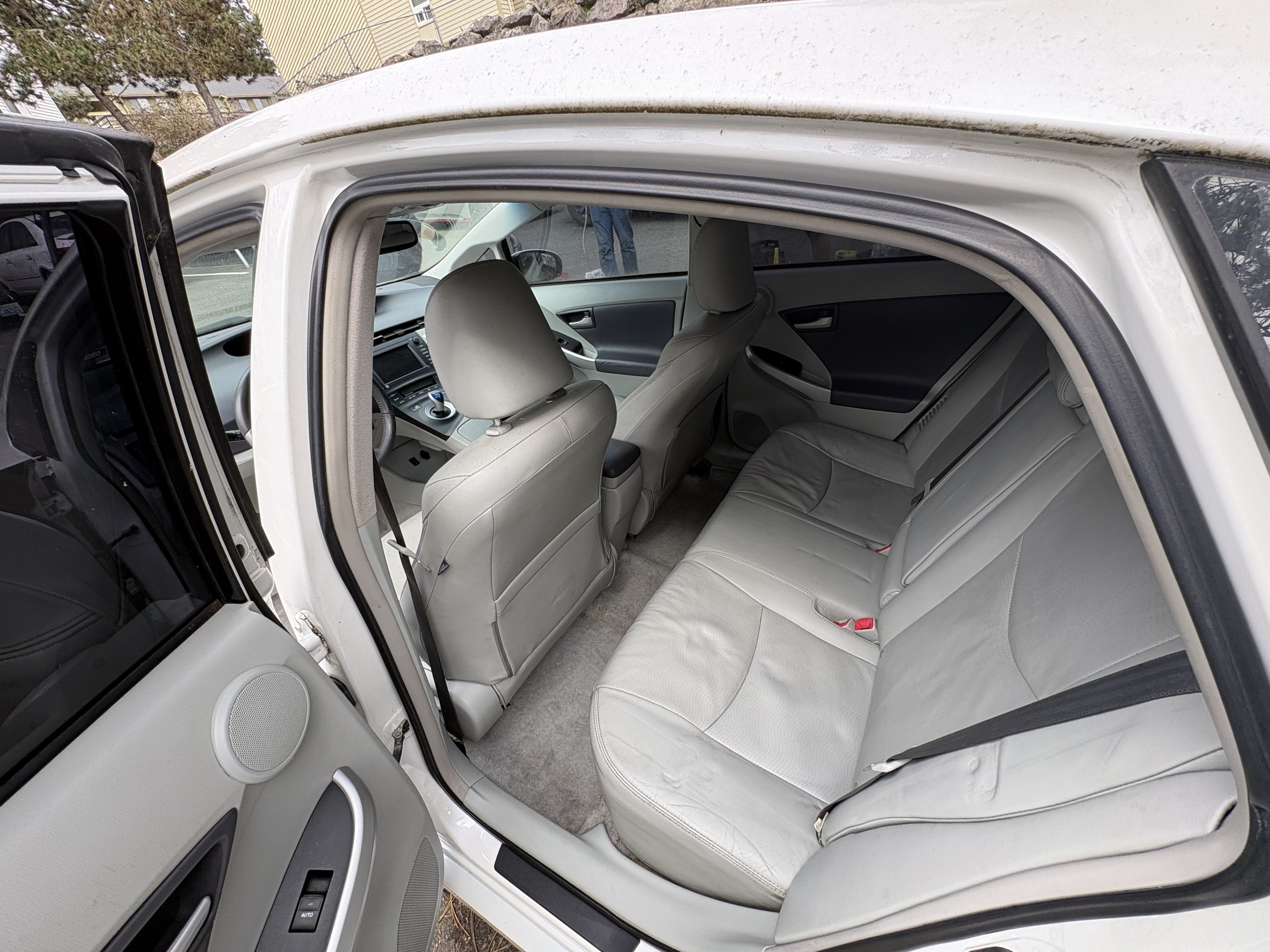 Used 2011 Toyota Prius Four w/ Solar Roof Pkg FWD image 10