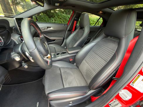 Used 2016 Mercedes-Benz GLA 45 AMG 4MATIC image 13