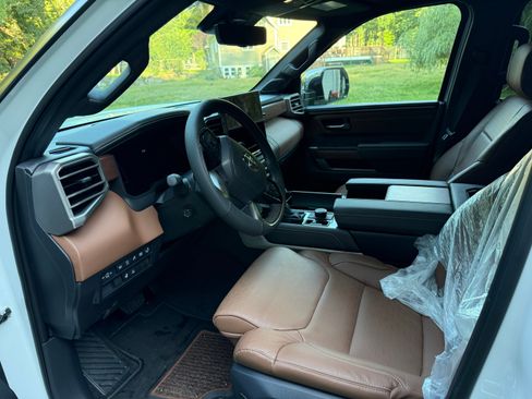 Used 2026 Toyota Tundra 1794 Edition AWD/4WD image 9
