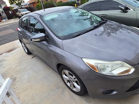 Used 2014 Ford Focus SE image 5