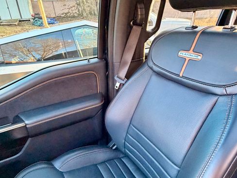 Used 2024 Ford F350 Platinum image 9