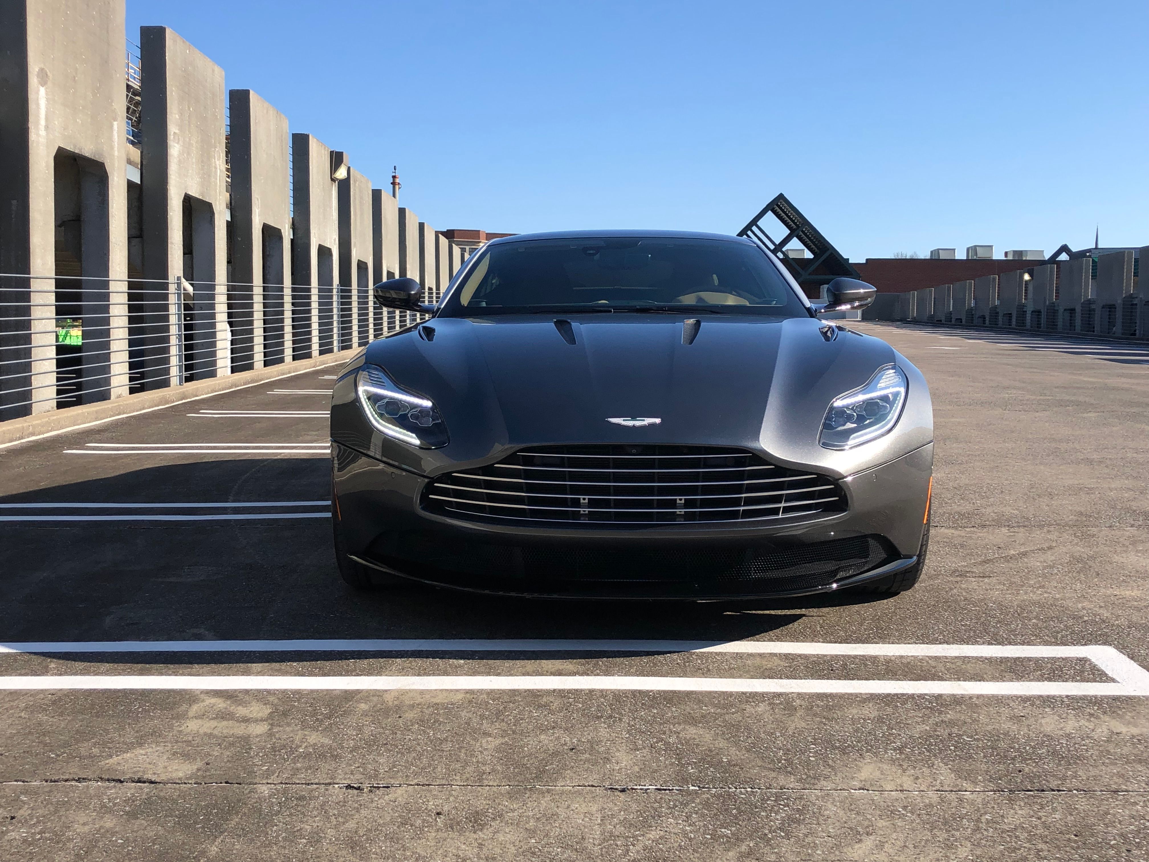 Used 2017 Aston Martin DB11 V12 RWD image 26