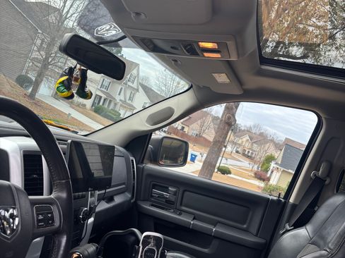 Used 2012 RAM 1500 Sport w/ Sport Premium Group image 15