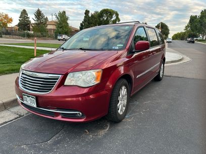 Used 2014 Chrysler Town & Country Touring