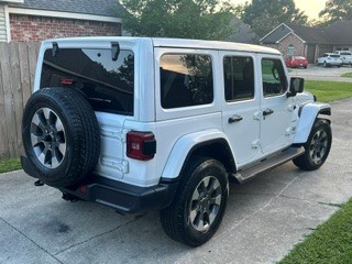 Used 2021 Jeep Wrangler Unlimited Sahara AWD/4WD image 4