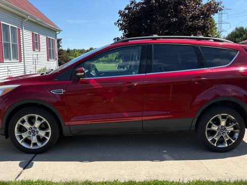 Used 2013 Ford Escape SEL AWD/4WD image 1