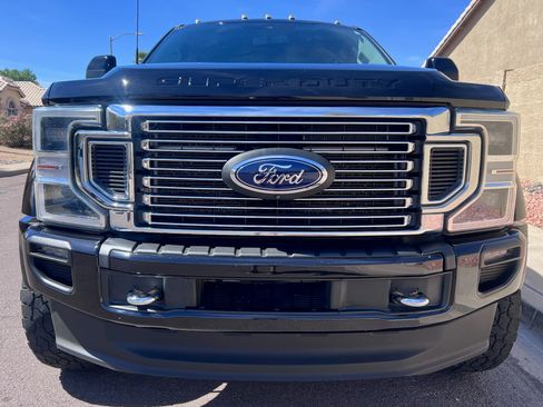 Used 2022 Ford F450 Limited w/ FX4 Off-Road Package image 5
