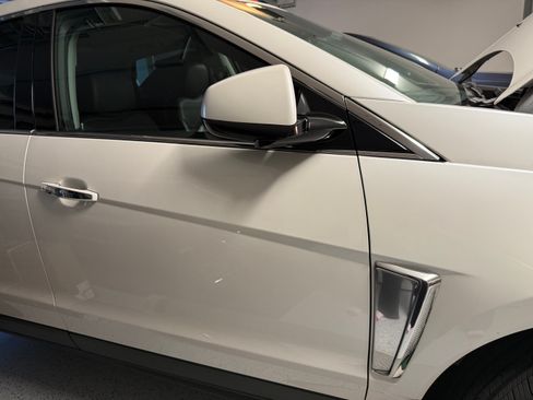 Used 2014 Cadillac SRX Luxury w/ Driver Assist Package image 13