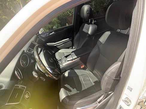 Used 2016 Mercedes-Benz GL 550 4MATIC image 20