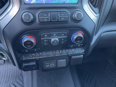 Used 2021 Chevrolet Silverado 1500 LT w/ All Star Edition Plus image 11