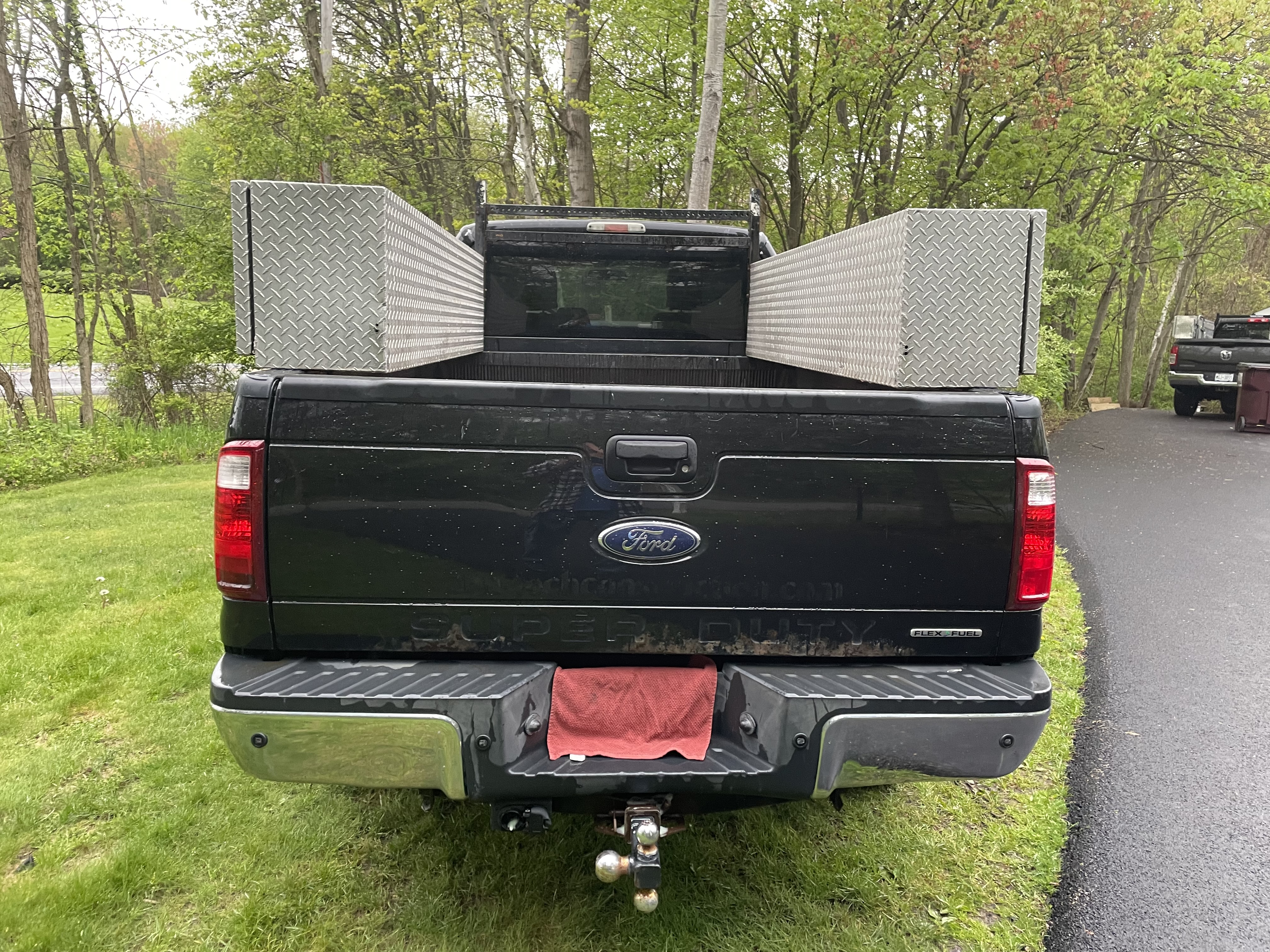 Used 2013 Ford F250 XLT w/ XLT Value Pkg AWD/4WD image 4