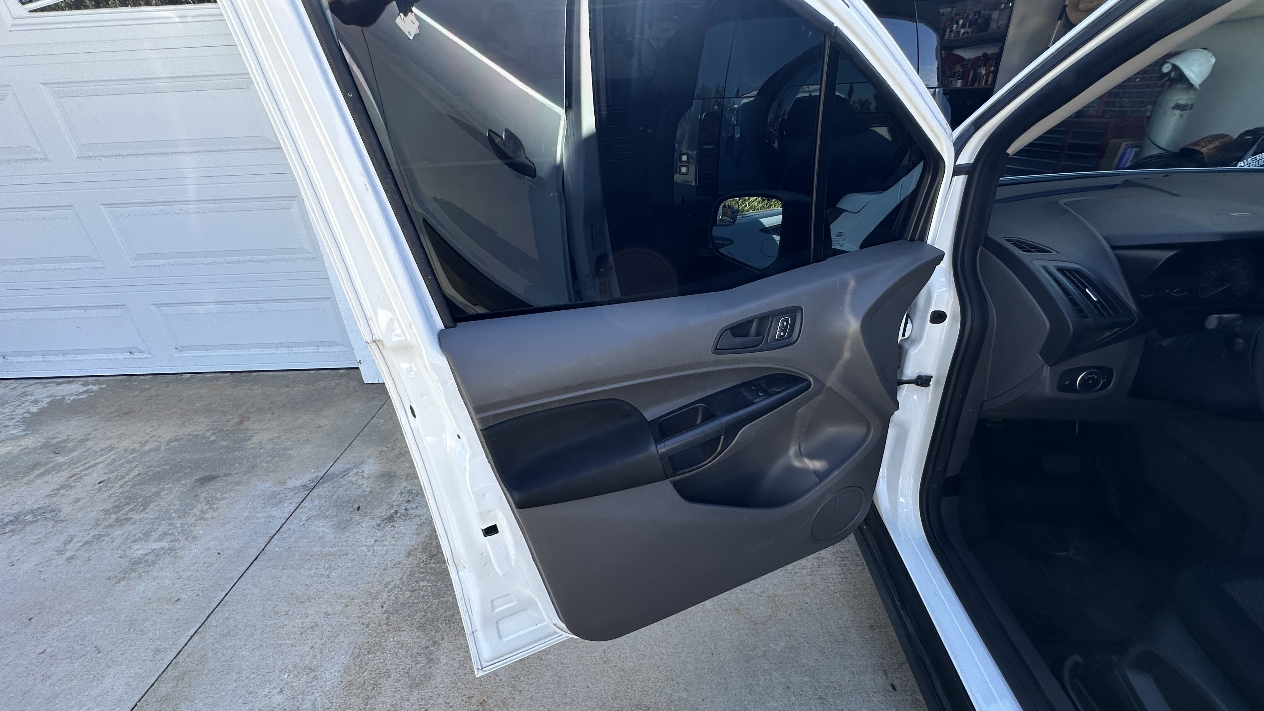 Used 2022 Ford Transit Connect XL FWD image 15