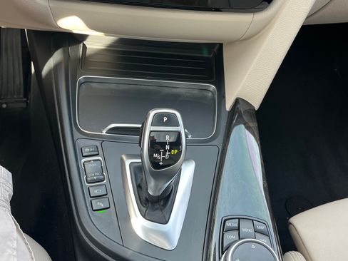 Used 2017 BMW 330i xDrive Sedan image 15